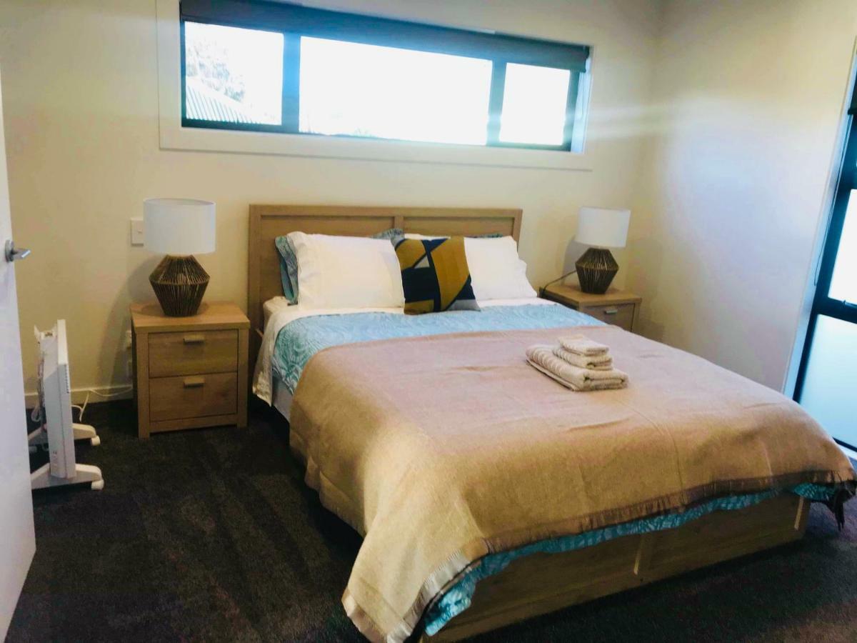 Central Park Gemini Apartments Хамилтън Екстериор снимка
