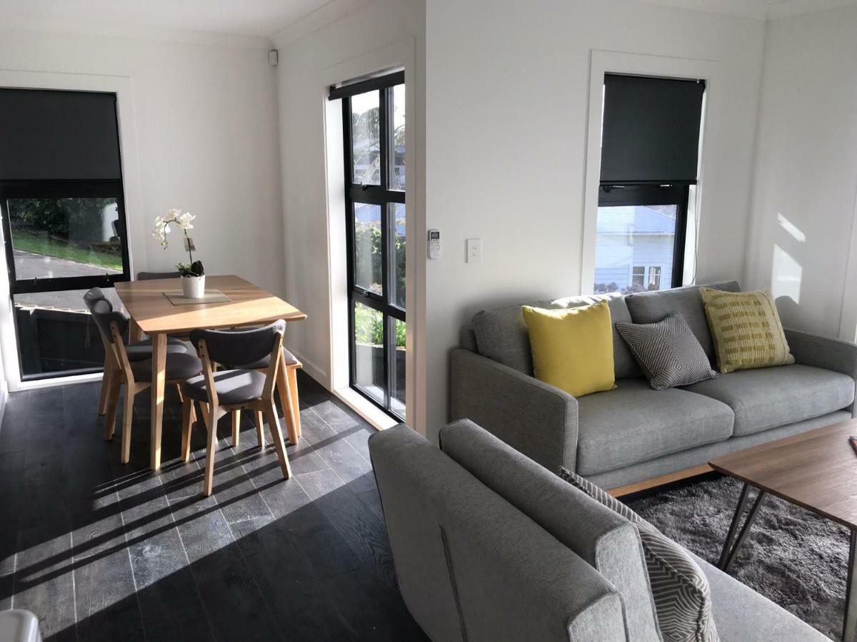 Central Park Gemini Apartments Хамилтън Екстериор снимка